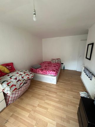 56, Woodfield Avenue, Gravesend photo 3