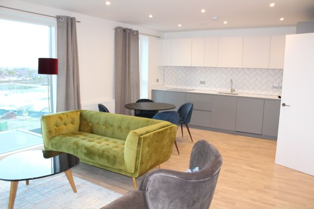 Thumbnail Flat to rent in Edwin House, The Green Quarter, London