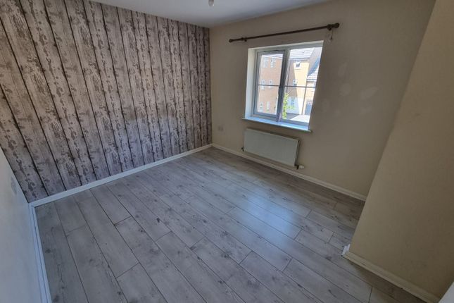 41 Malsbury Avenue, Leicester photo 3