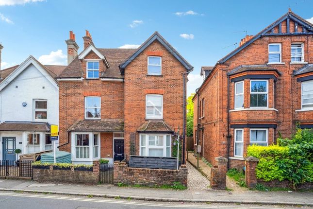 Thumbnail Flat for sale in Station Road, Marlow, Buckinghamshire