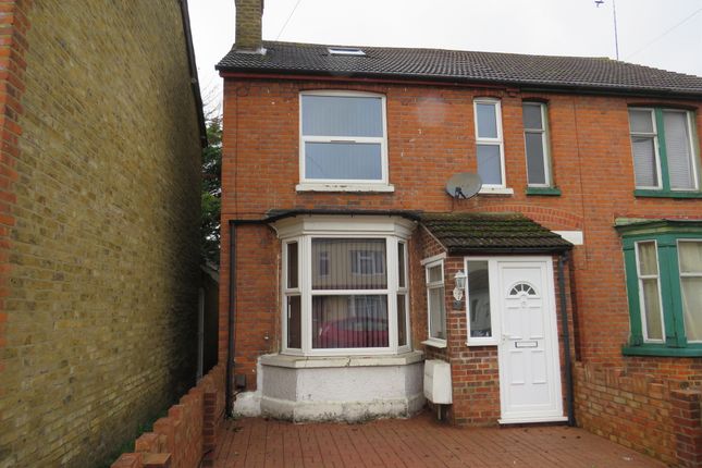 Thumbnail Semi-detached house for sale in Kings Road, Slough