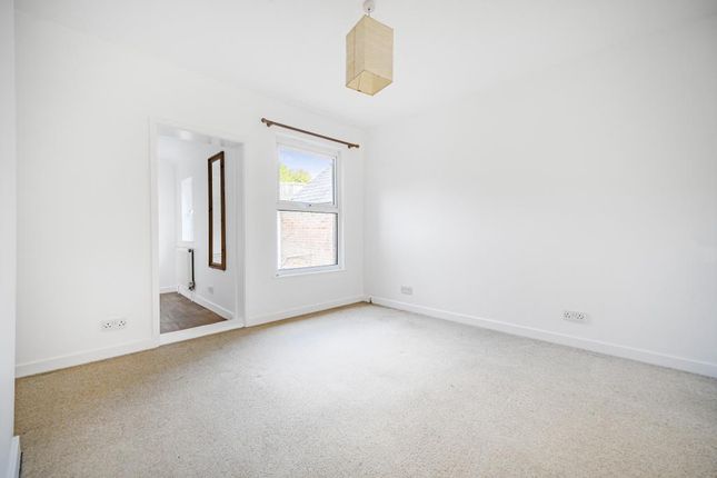 Terraced house to rent in Berkhampstead Road, Chesham