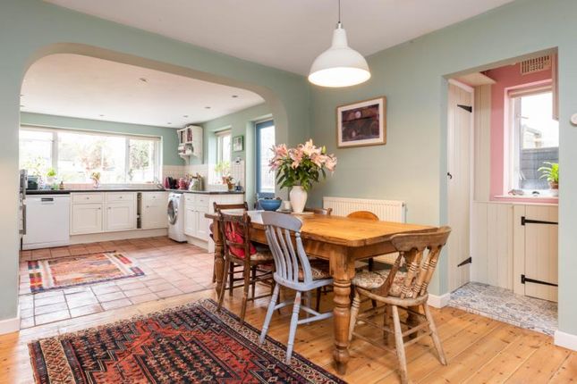 Thumbnail Semi-detached house for sale in Elmthorpe Road, Wolvercote, Oxford, Oxfordshire