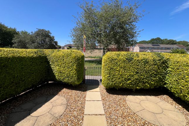 12, Magdalen Way, Weston-super-Mare, North Somerset photo 3