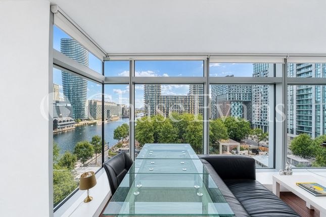 Apartment 901,, East Tower, Canary Wharf photo 4
