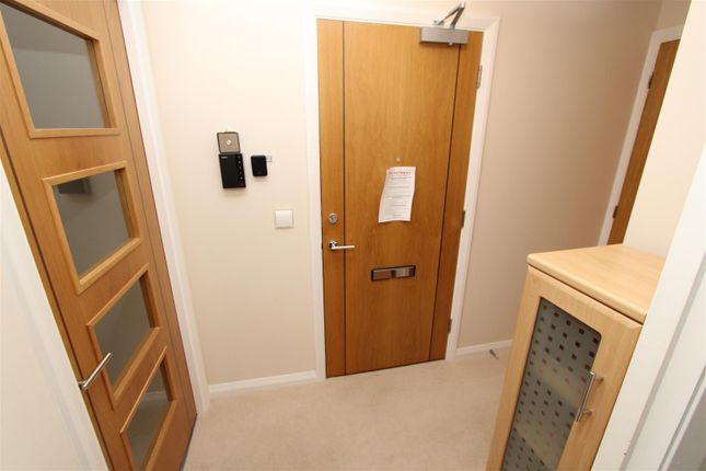 Apartment 38, Jowett Court, Highfield Road, Bradford photo 4