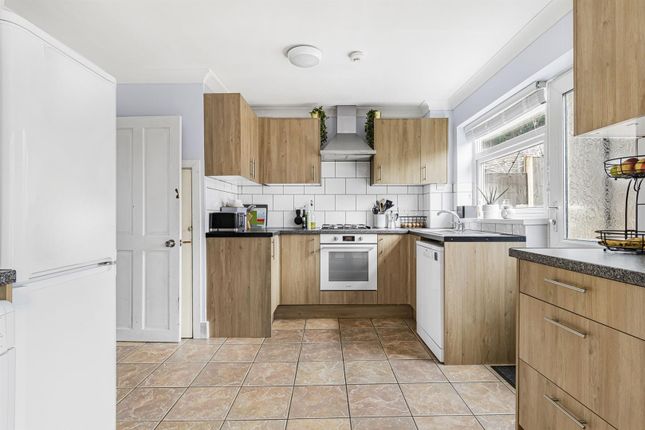 28, Kings Meadow, Kedington photo 4