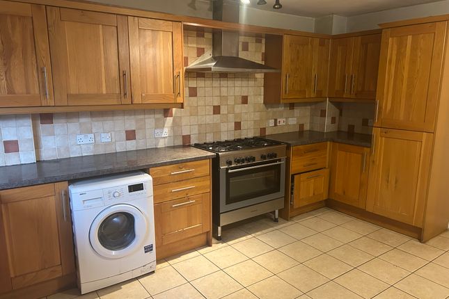 124, Western Road, Southall photo 3