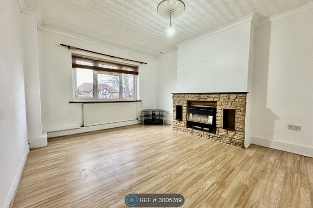 Westhorne Avenue, Eltham, London photo 4