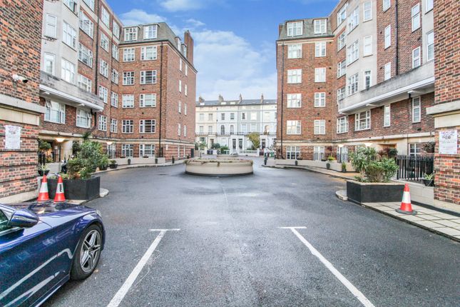 Three Double Bedroom Ground Floor Flat To Rent