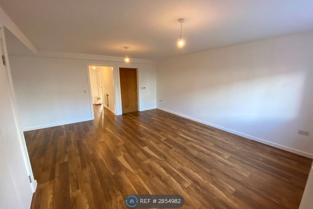 Flat, Zahra Court Westfield Road, Hinckley photo 3