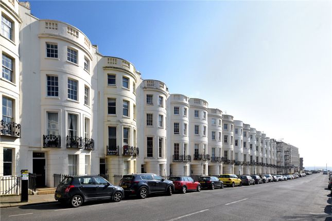 Thumbnail Terraced house for sale in Lansdowne Place, Hove