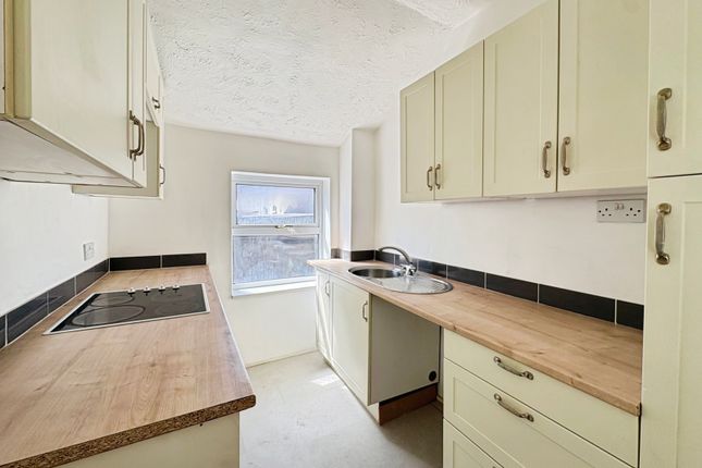 62A,, Grosvenor Road, Hampshire photo 4