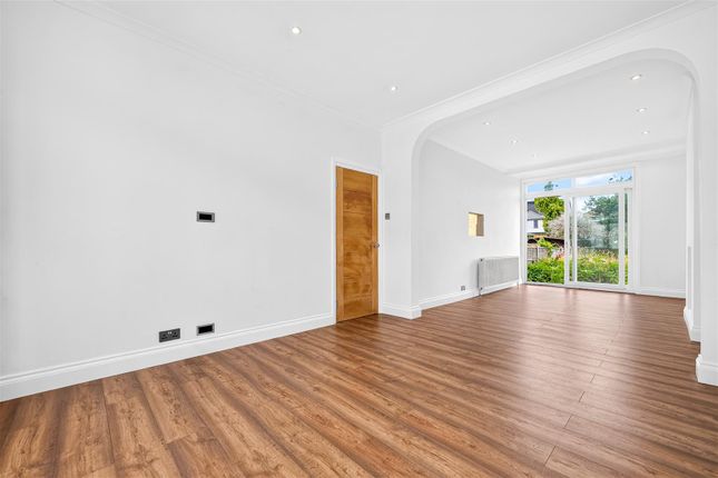76, Wards Road, Ilford photo 3