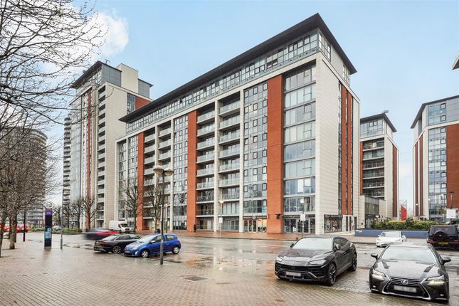 1-bed flat on Flat 89, 20 Adriatic Apartments, Western Gateway, London, £279,999