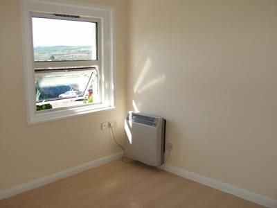 Flat 3,, Magnolia Rise, Axminster photo 5