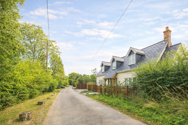 3-bed detached on Featherstone Cottage, School Lane, Bishop's Stortford, £650,000