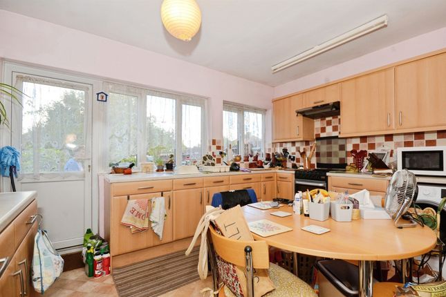 70, Weald Lane, HARROW photo 3