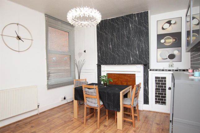 37, East Wonford Hill, Exeter photo 4