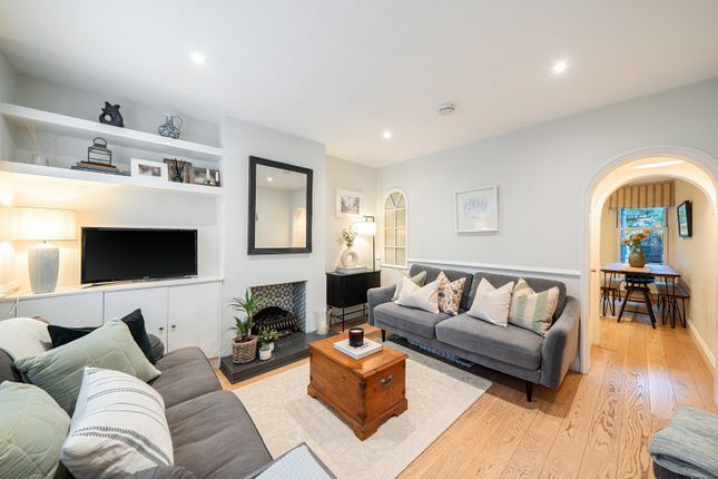 8, Radnor Road, Weybridge photo 4