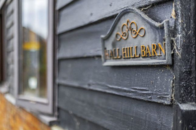 Hall Hill Barn, 9, The Green, Codicote photo 2