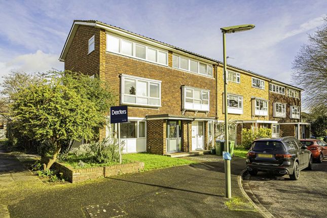 Thumbnail Maisonette for sale in Coppsfield, West Molesey