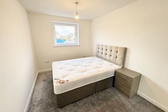 Flat to rent in Squire Street, Glasgow