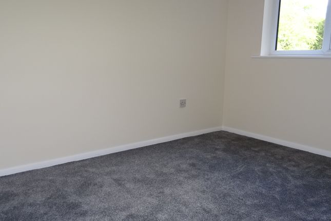 Flat to rent in Moorymead Close, Watton At Stone