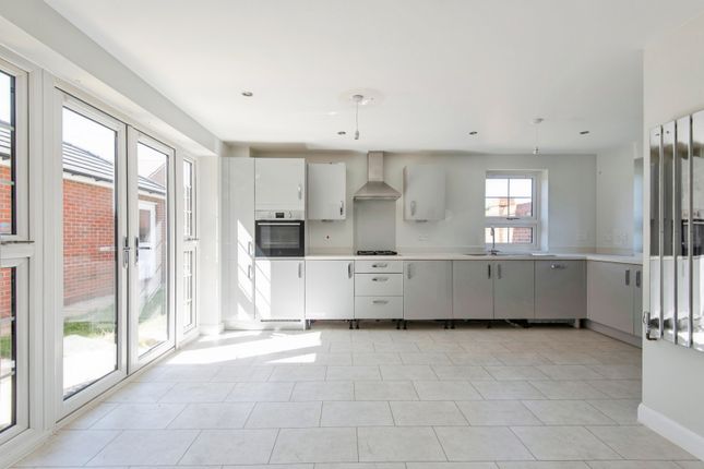 23, Brassey Way, Henlow photo 3