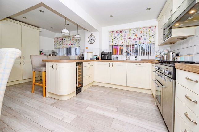 54, Dunsmore Road, Bedfordshire photo 2