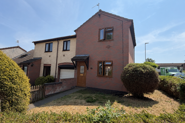 2-bed house on 10, Loughborough, £925/mo
