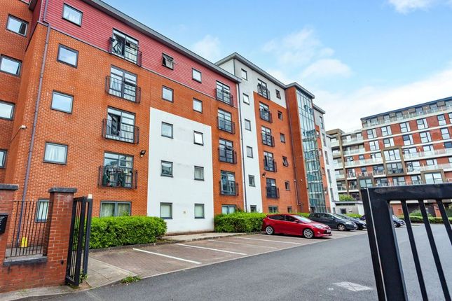 Thumbnail Flat for sale in Everard Street, Salford