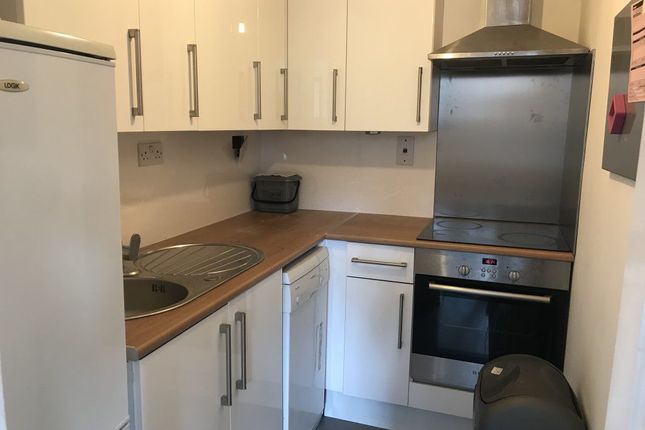 Flat to rent in Whitstable Road, Canterbury