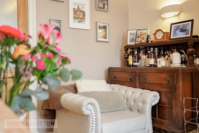19, Annisfield Avenue, Saddleworth photo 4