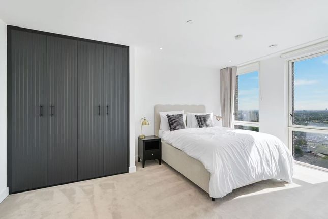 149, Silverleaf House, London photo 4