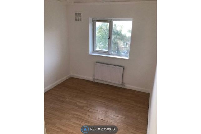 End terrace house to rent in Lupton Avenue, Leeds