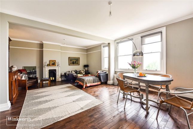 Flat for sale in Palmeira Square, Hove, East Sussex