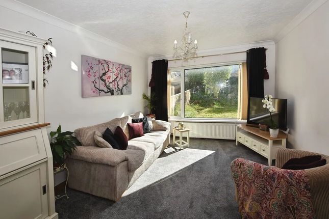 14, Rosehill Gardens Kingskerswell, NEWTON ABBOT photo 2