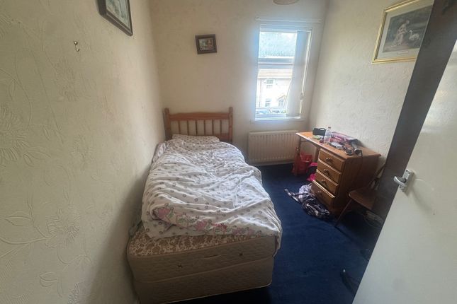 BD, Bavington Drive, Newcastle upon Tyne photo 4