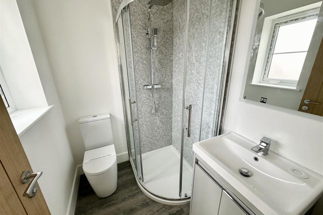 2 Leonard Court, Martham Road, Great Yarmouth photo 3