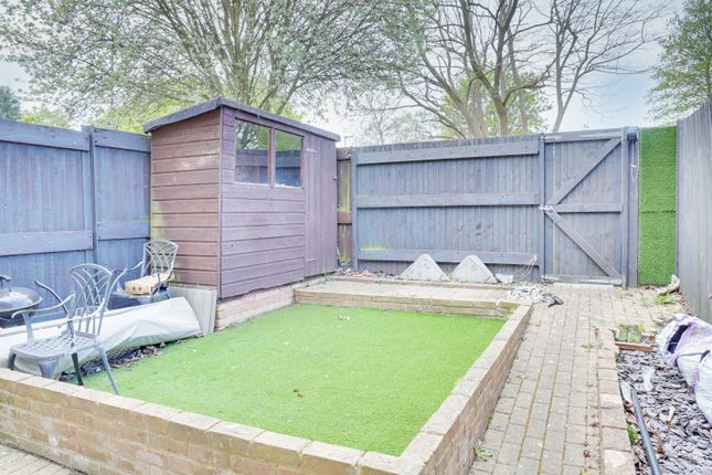 89, Cowden Road, Orpington photo 4