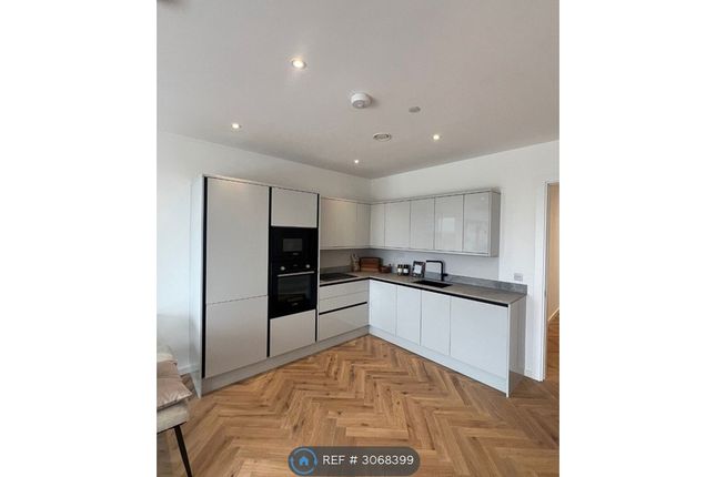 Super Luxury One Bed Apartment, Astra House Arklow Road, London photo 5