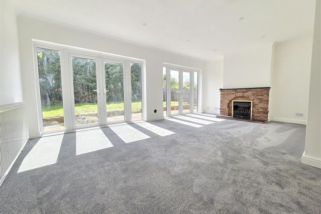 10, Elm Grove, Stourport-On-Severn photo 2