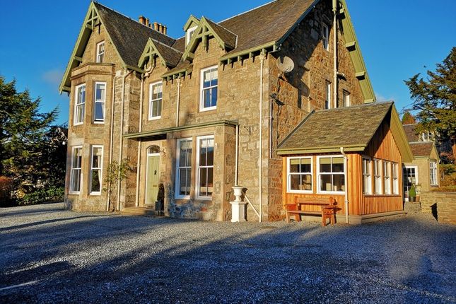 Thumbnail Hotel/guest house for sale in Craigroyston House And Lodge, 2 Lower Oakfield, Pitlochry, Perthshire