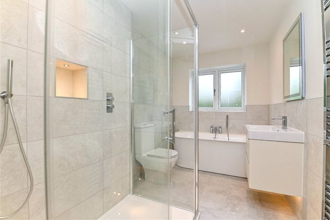 Grange Close, Lymington photo 3