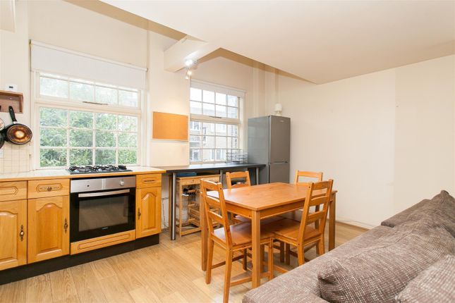 Flat for sale in Peary Place, London