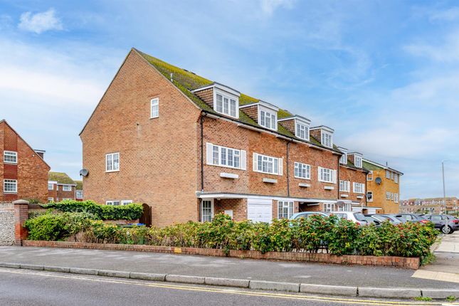 Thumbnail Terraced house for sale in Richmond Road, Seaford