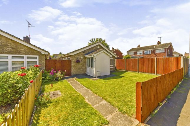 Thumbnail Detached bungalow for sale in Luffenham Close, Stamford