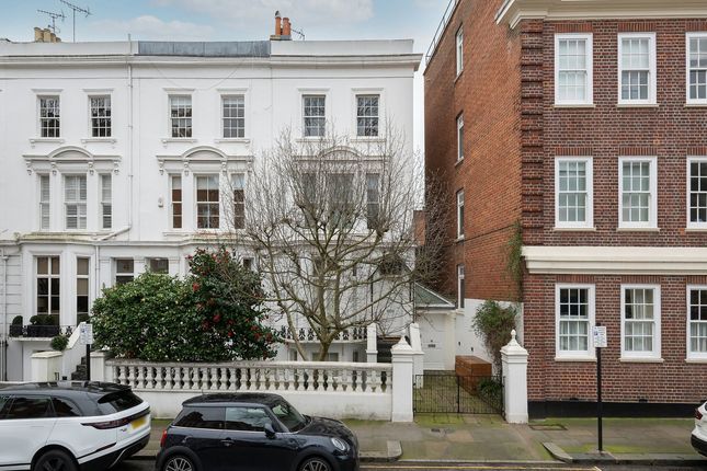 Terraced house for sale in Allen Street, London