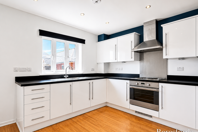 28, Duoro Mews, Colchester photo 2